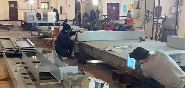 東（dōng）莞鈑金加工廠家